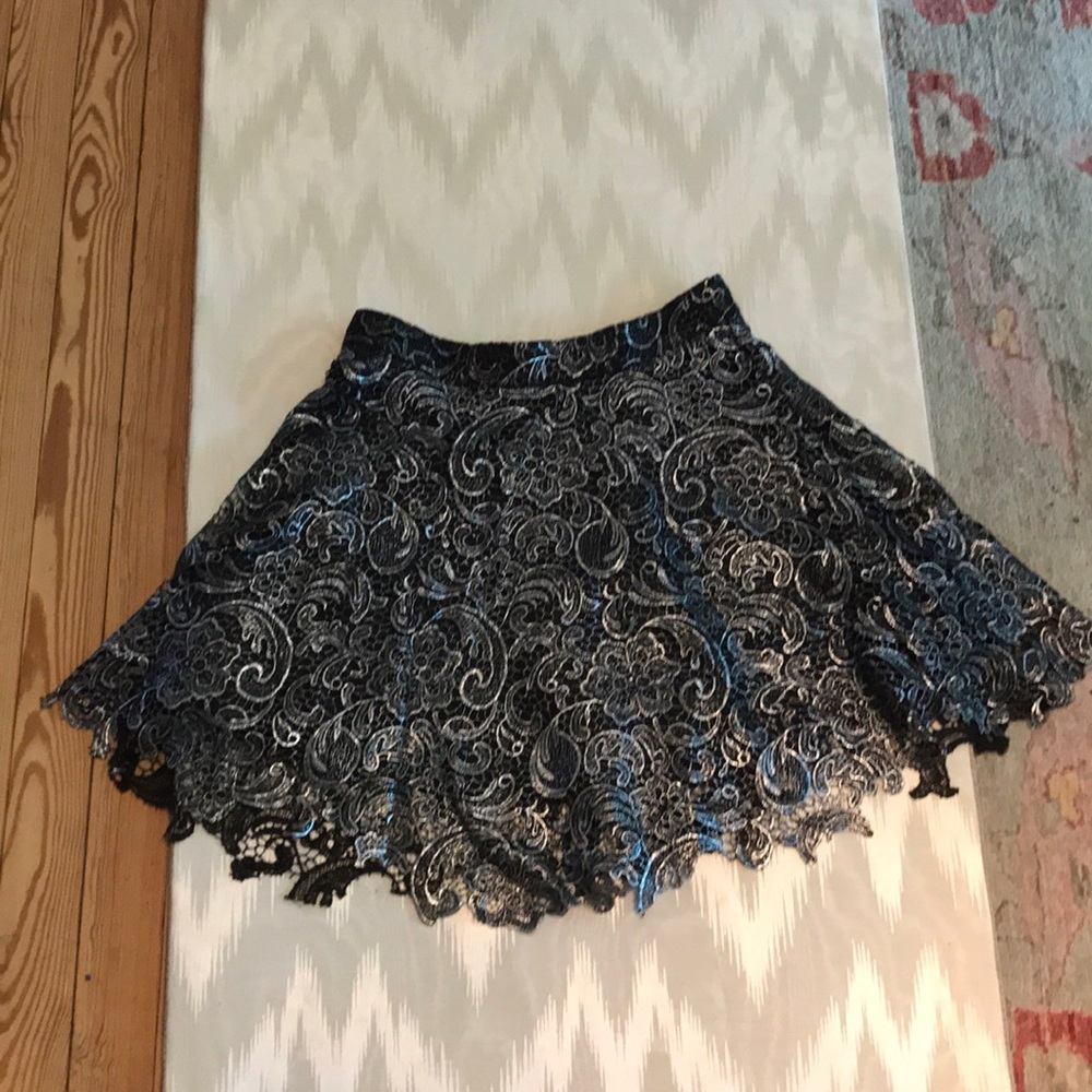 NWT Flirty Silver Lace Skirt